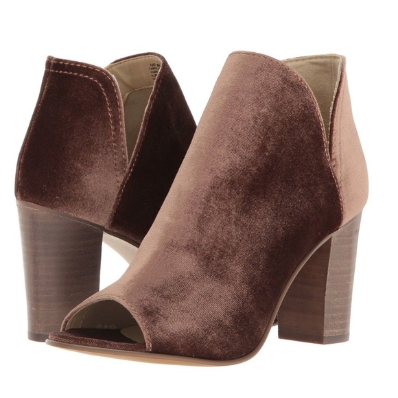 Steve Madden Kaitt Velvet Booties Open Toe Boots - Picture 7 of 7